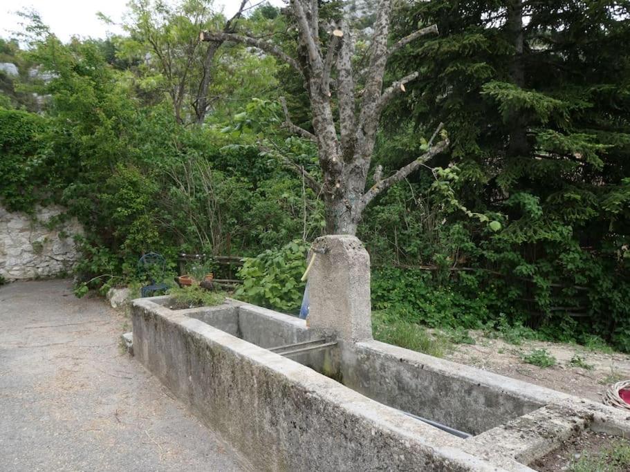 Montagne, Mer Et Verdon Séranon Exterior foto