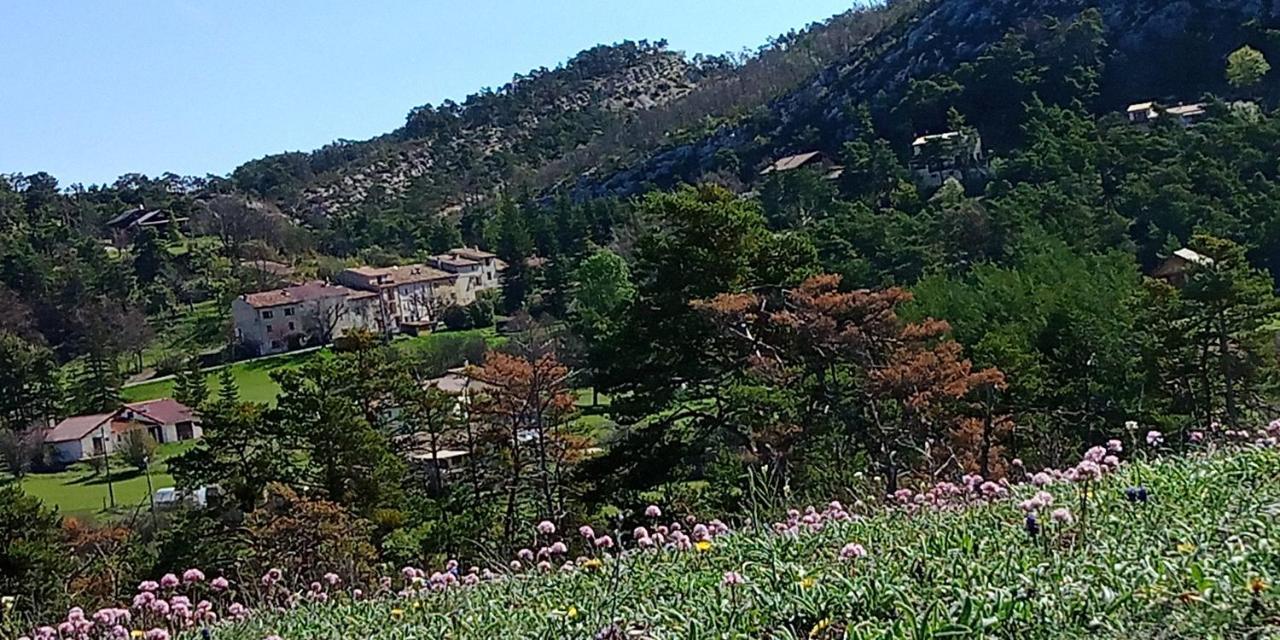 Montagne, Mer Et Verdon Séranon Exterior foto